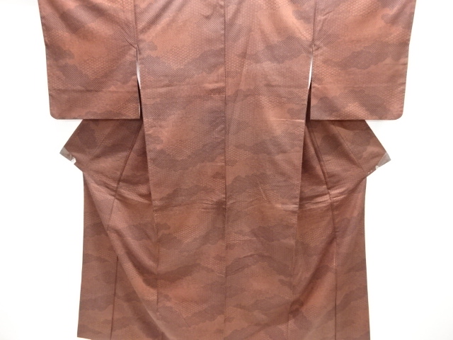 JAPANESE KIMONO / ANTIQUE KIMONO / SILK / HAND WOVEN TSUMUGI / CLOUDS & CLASSICAL PATTERN